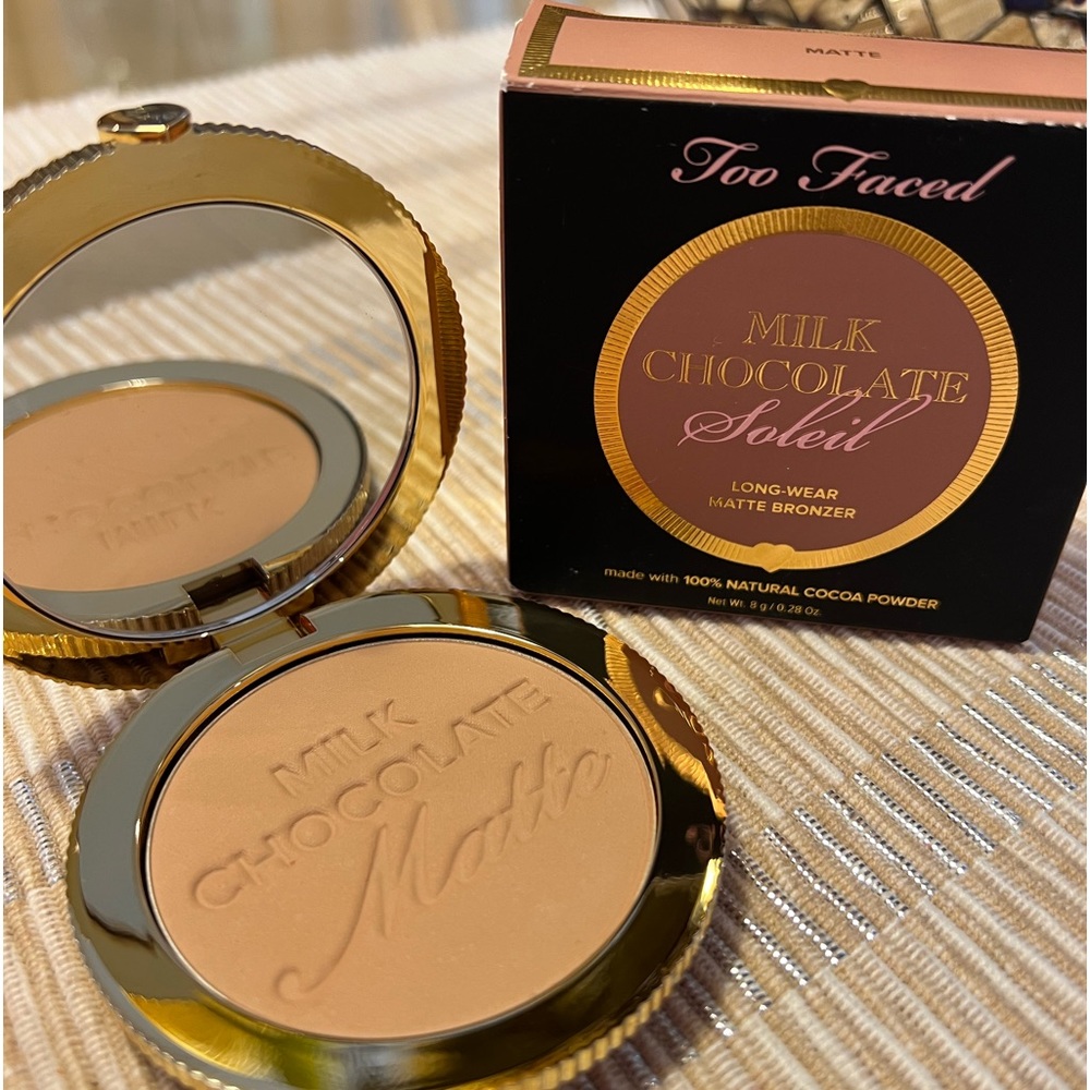 -Too Faced Milk Chocolate Soleil (caramel cocoa).